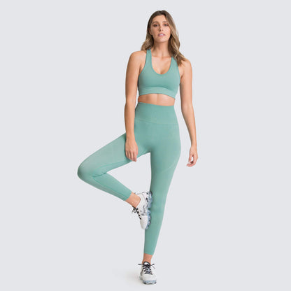 women’s yoga and fitness outfit set comfortable stretch fabric